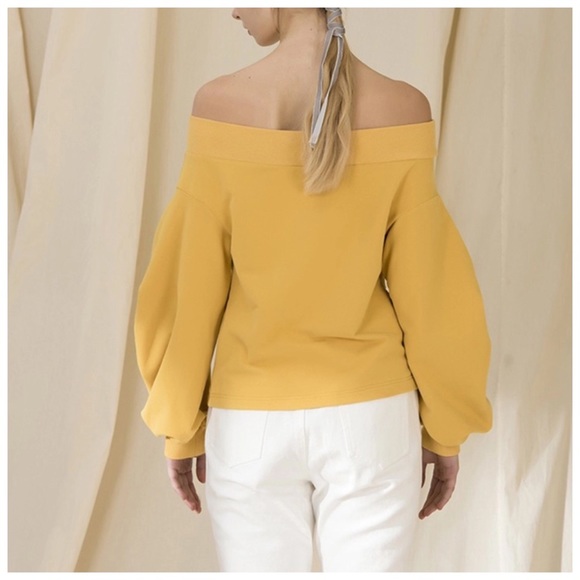 🌸 Soft Button Sleeve Off The Shoulder Top - Picture 7 of 8